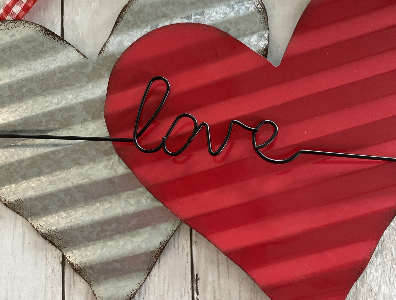 Valentines Day Galvanized Rustic Metal Sign Double Heart “Love” Arrow 19.6”x10.4