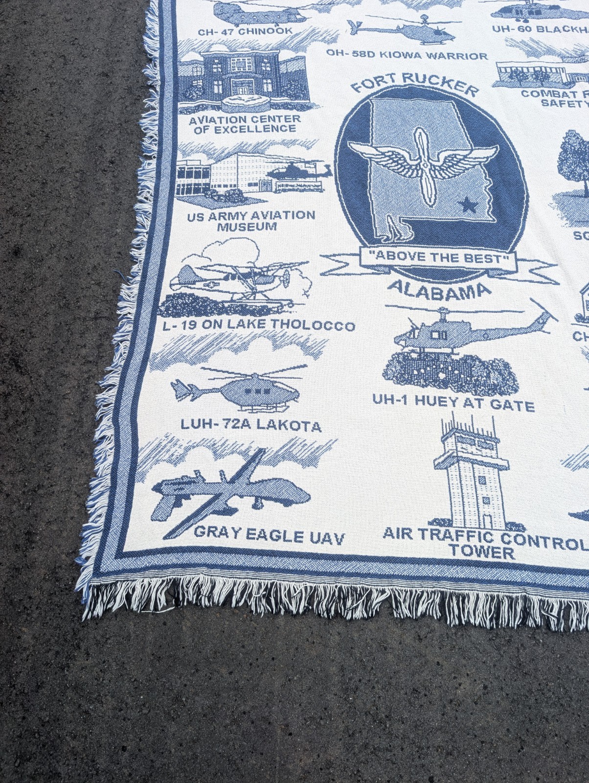 Vintage Fort Rucker Alabama Tapestry Throw Blanket 64&Prime; x 47&Prime; US Army Aviation