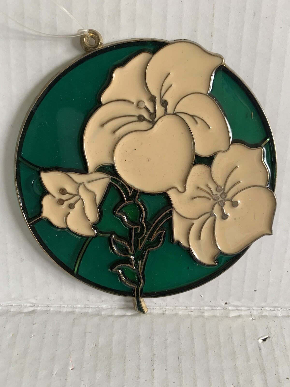 Vintage Round Stained Glass Floral Lily Flower Floral Sun Catcher 4.75 Inches