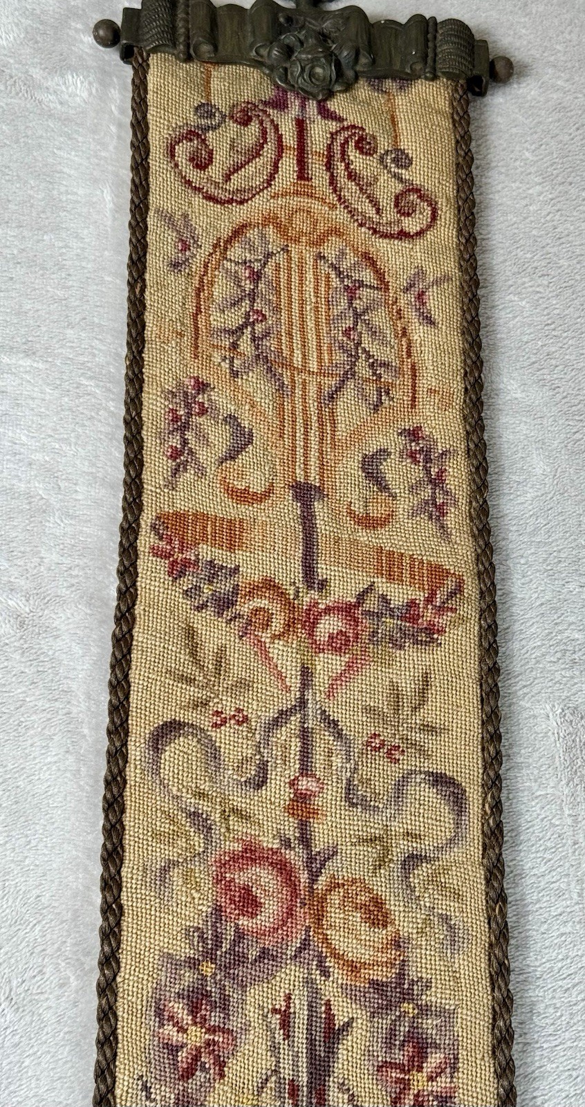Vtg Wool Needlepoint Bell Pull Floral Motif Wall Hanging Hardware Ends 60×5”