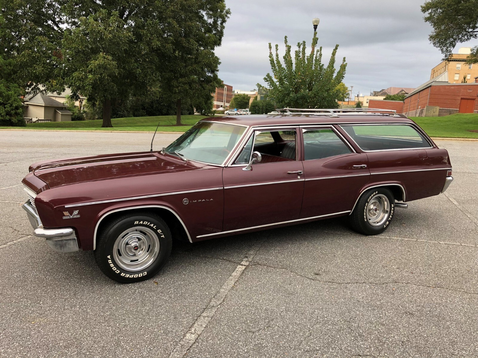 1966 Chevrolet Impala station wagon | 24×36 inch POSTER | classic vintage car
