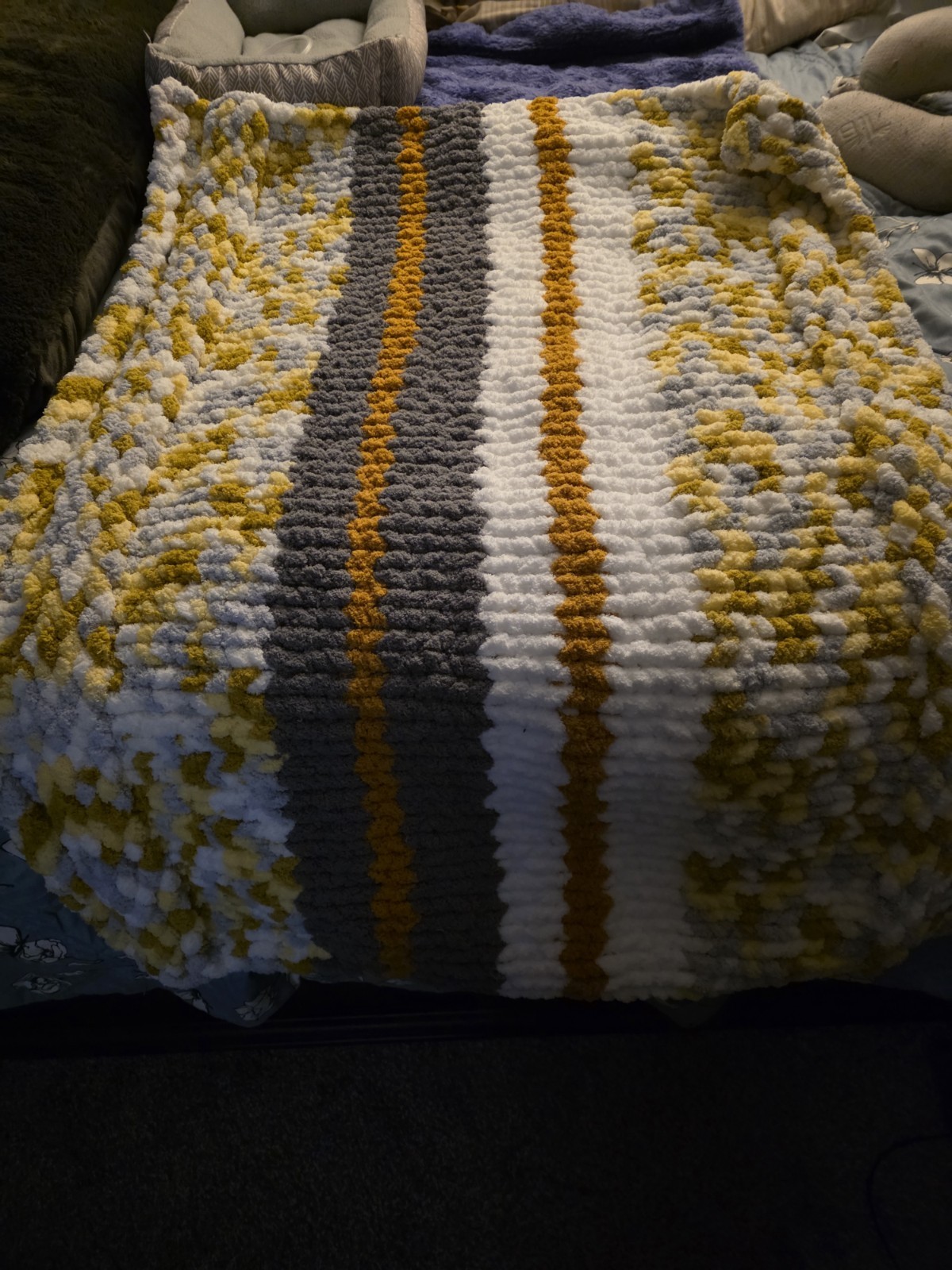 Handmade Chunky Knit Striped Sofa Throw Blanket White Gray Yellow Decorative