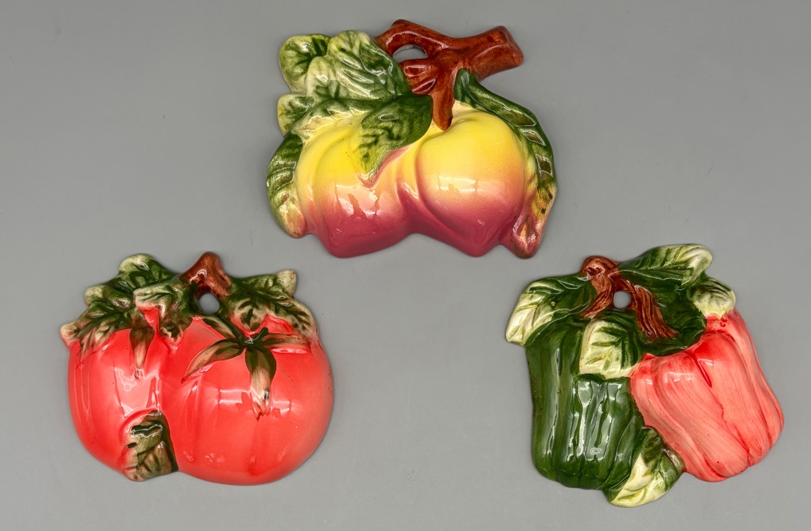 3 VTG Ceramic Glazed Fruit Vegetable 3D Kitchen Decor Wall Hanging Plaques MCM