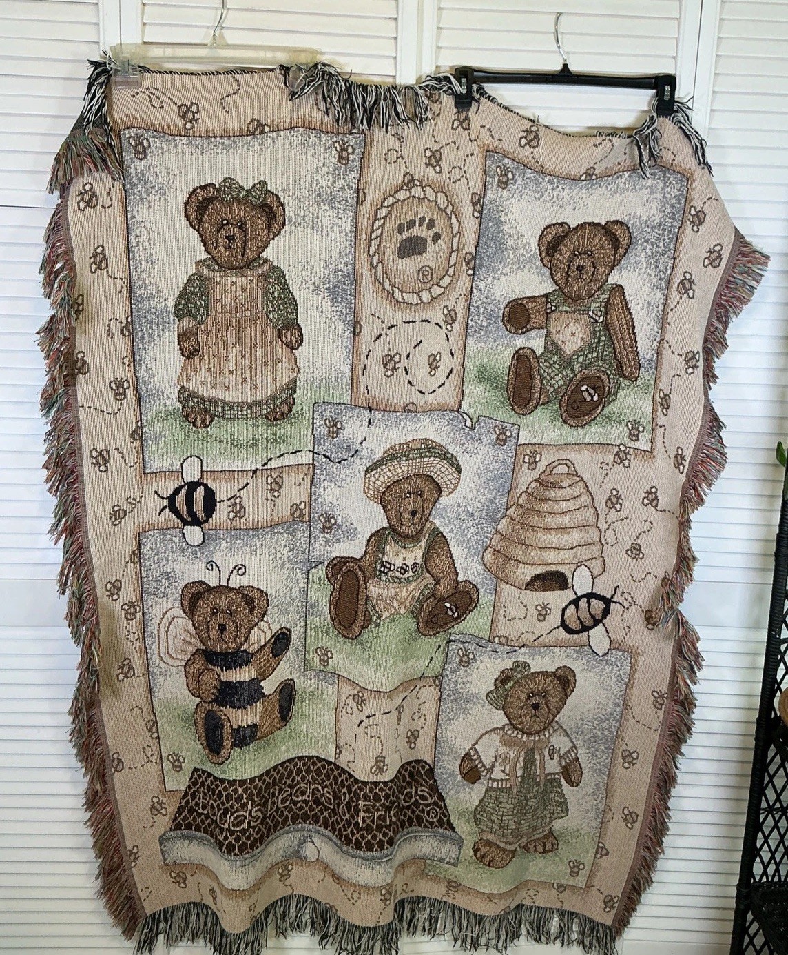 Boyds Bears & Friends Vtg Tapestry Throw Blanket 50×64 Vintage Honeybees Teddy