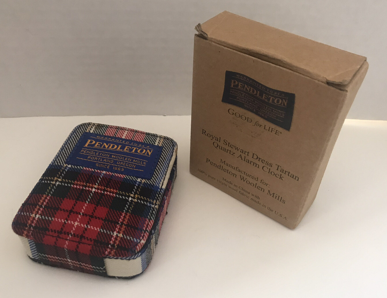 Pendleton Woolen Mills Travel Clock 100% Wool Royal Stewart Case 3”x4”x1”