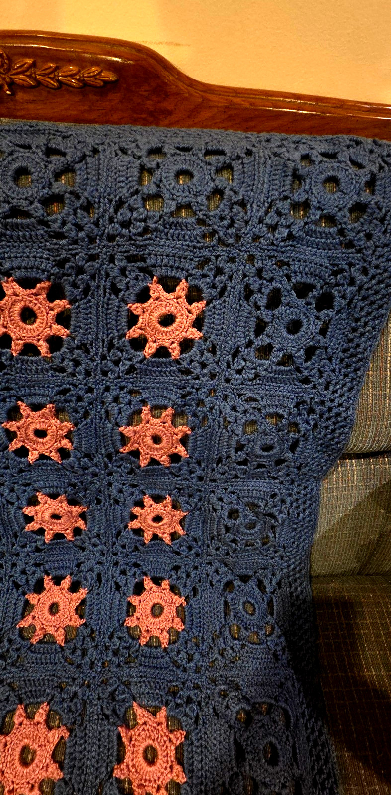 Beautiful Granny Square Hand Crochet Afghan Throw Lap Blanket