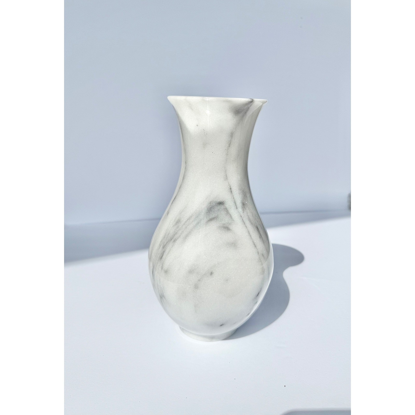 Luxury Heavy White Marble Vase 10&Prime;