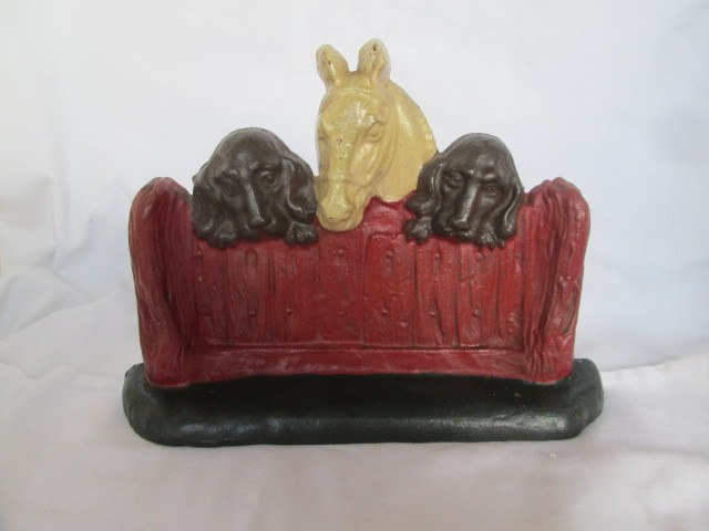 Vintage Doorstop White Horse & 2 Brown Hound Dogs Cast Iron 9&Prime; x 6 1/2&Prime;