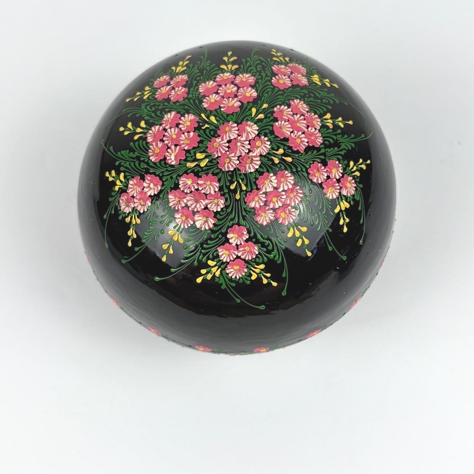 Vintage Lacquer Nesting Spheres 3 Piece Set Black Pink Floral Hand Painted Box