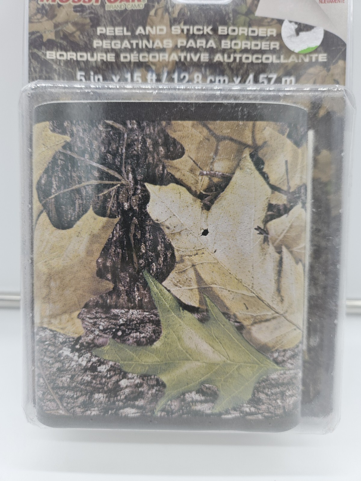 Mossy Oak Leaf Camouflage Wall Border Hunting Camo Cabin Peel & Stick Vinyl Art