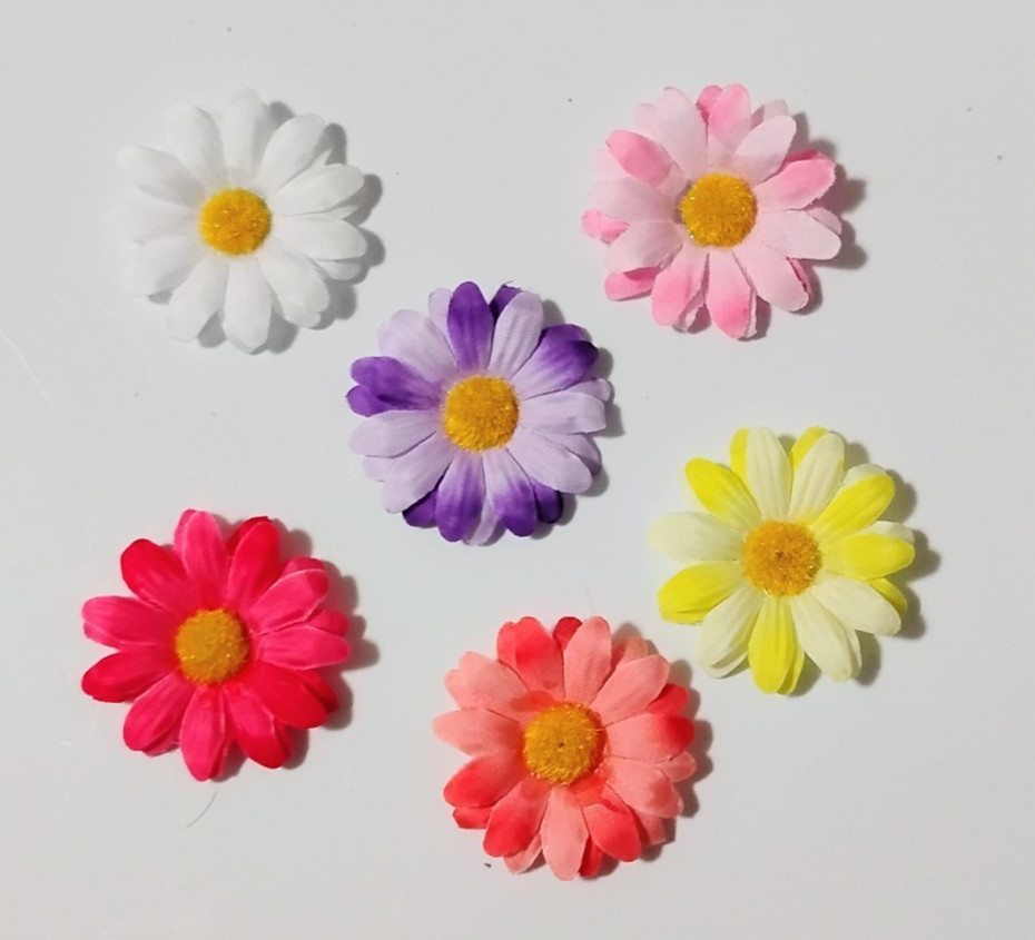 6 Fridge MAGNETS Pretty Large 2 Inch Round Artificial & Colorful Daisy Flowers