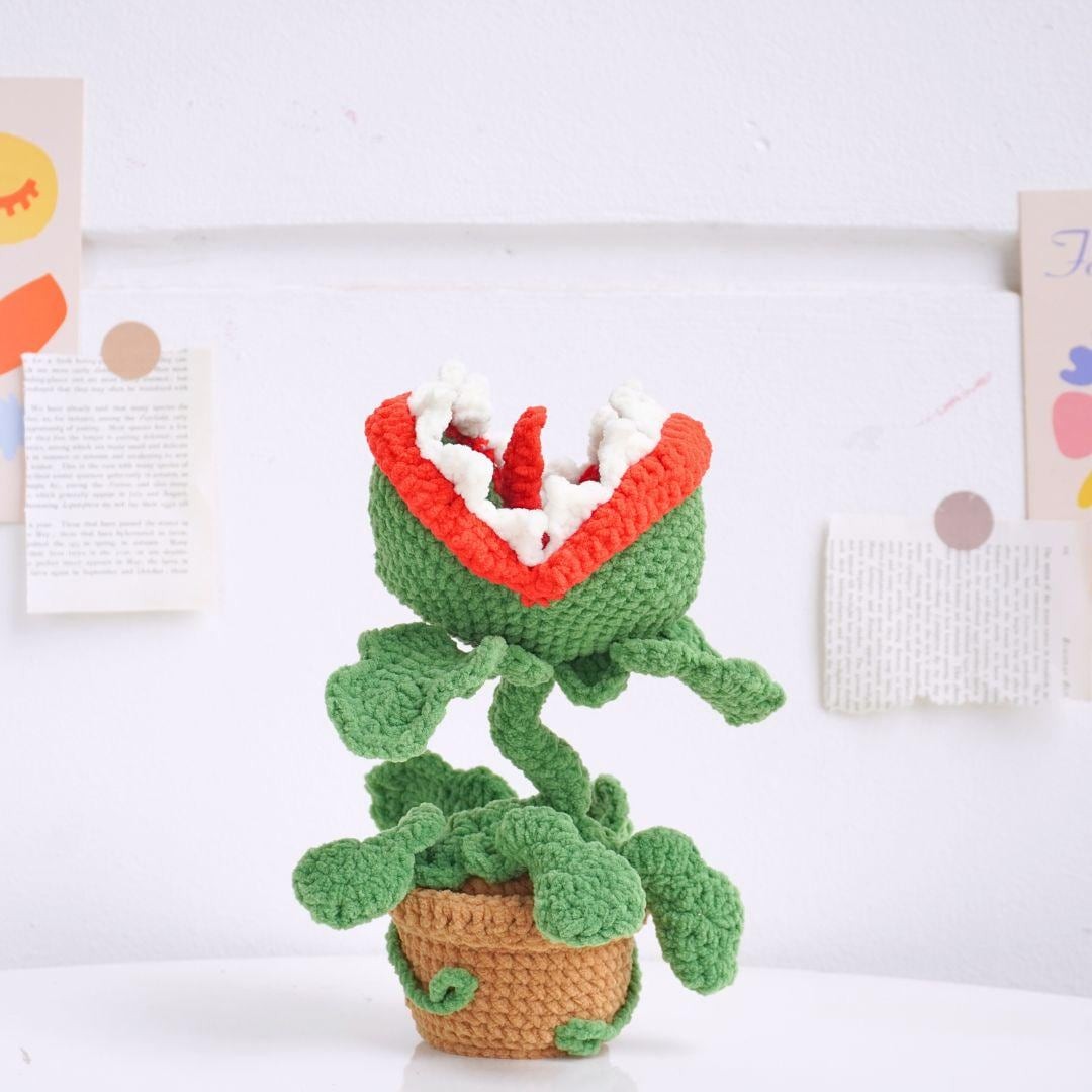 Handmade Crochet Carnivorous Plant Pot Cute Crochet Desk Decor Gift