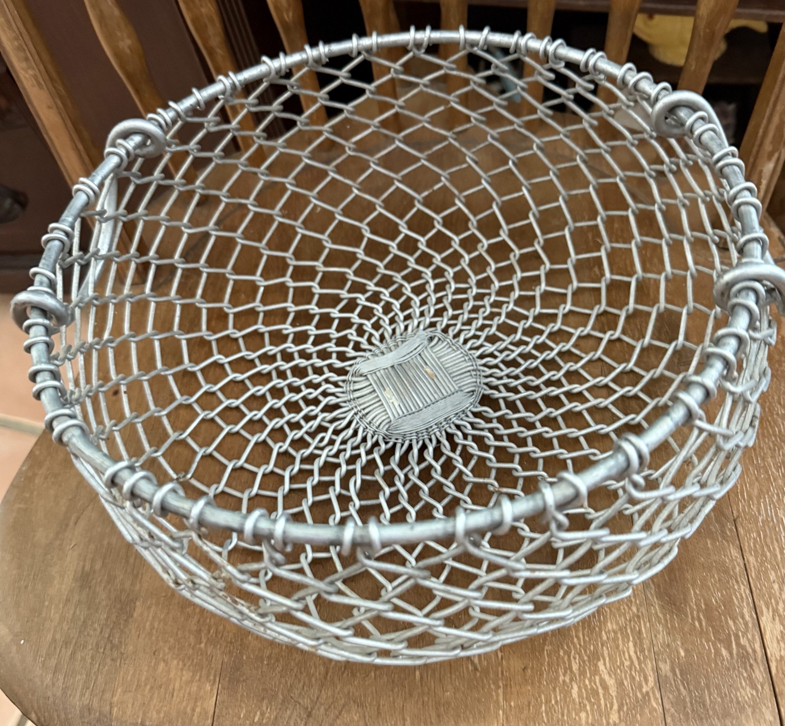 Handmade Metal Wire Basket with Handles 10 1/2&Prime; D X 5&Prime; H