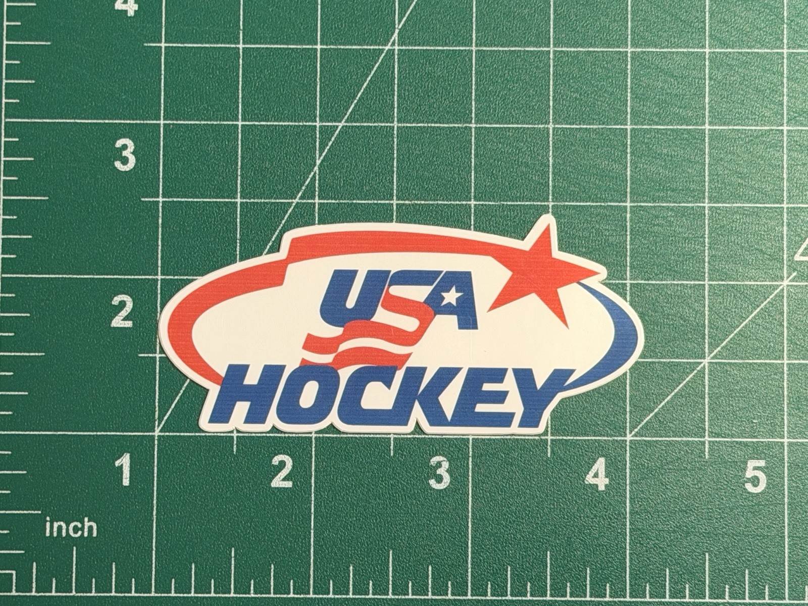 Team USA Hockey Logo – Laminated Vinyl Sticker – 4&Prime;x1.5&Prime; GOLD MEDAL