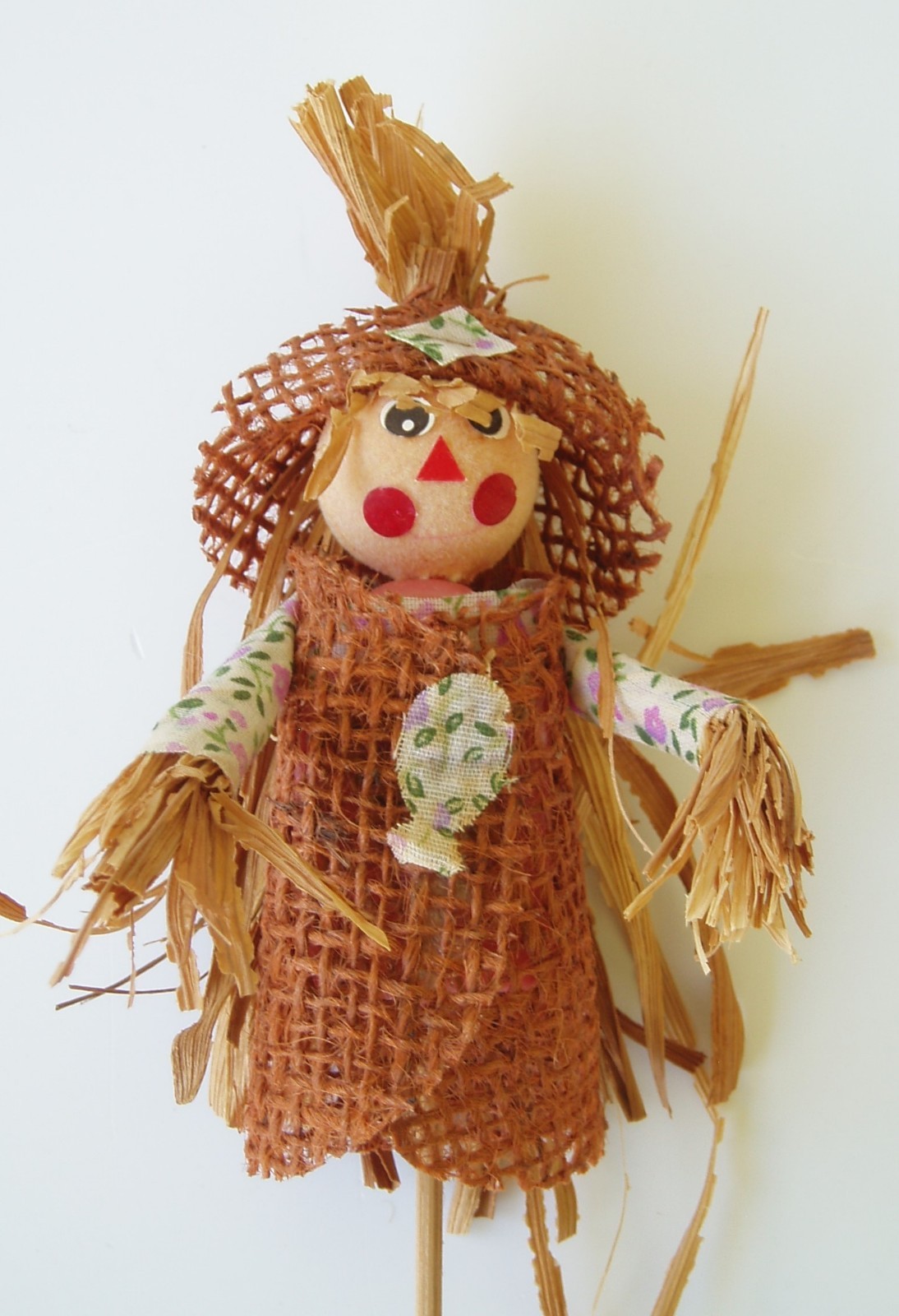 4 Vintage Scarecrow Flower Picks Fall Halloween Burlap Raffia Floral Decor