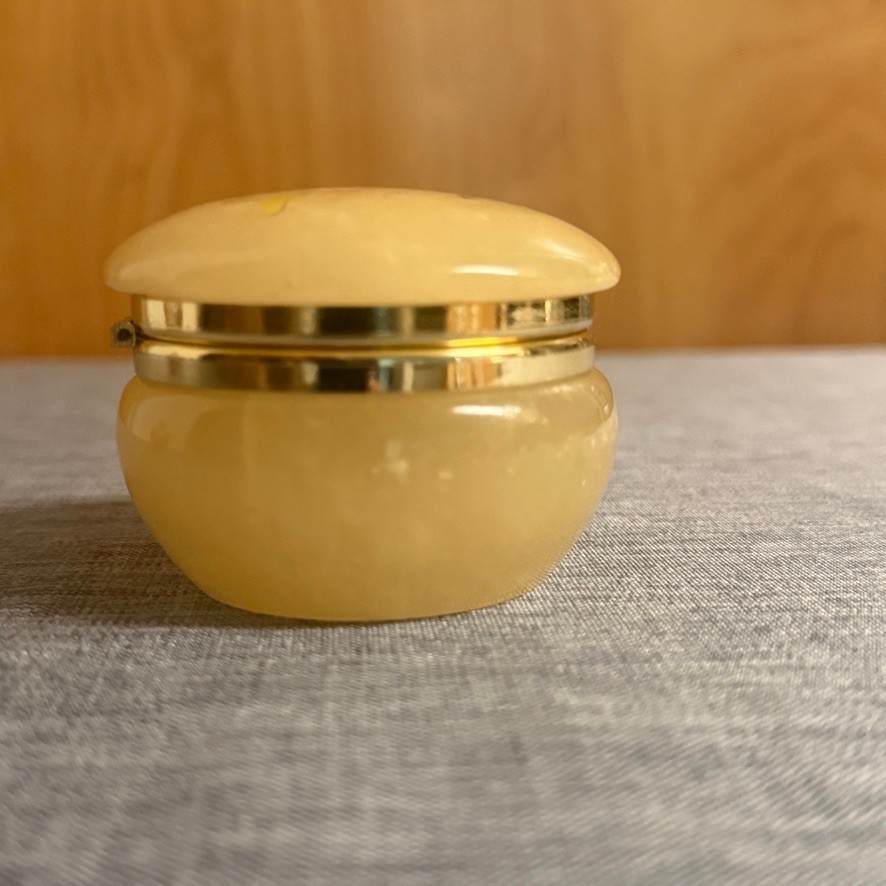 Vintage Italian Alabaster Hinged Trinket Pill Box Hand Carved Made Italy
