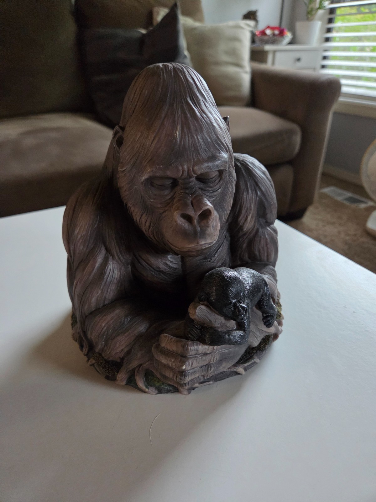 Gorilla w Baby Sculpture Home Decor DWK – Congo Pinball Topper?
