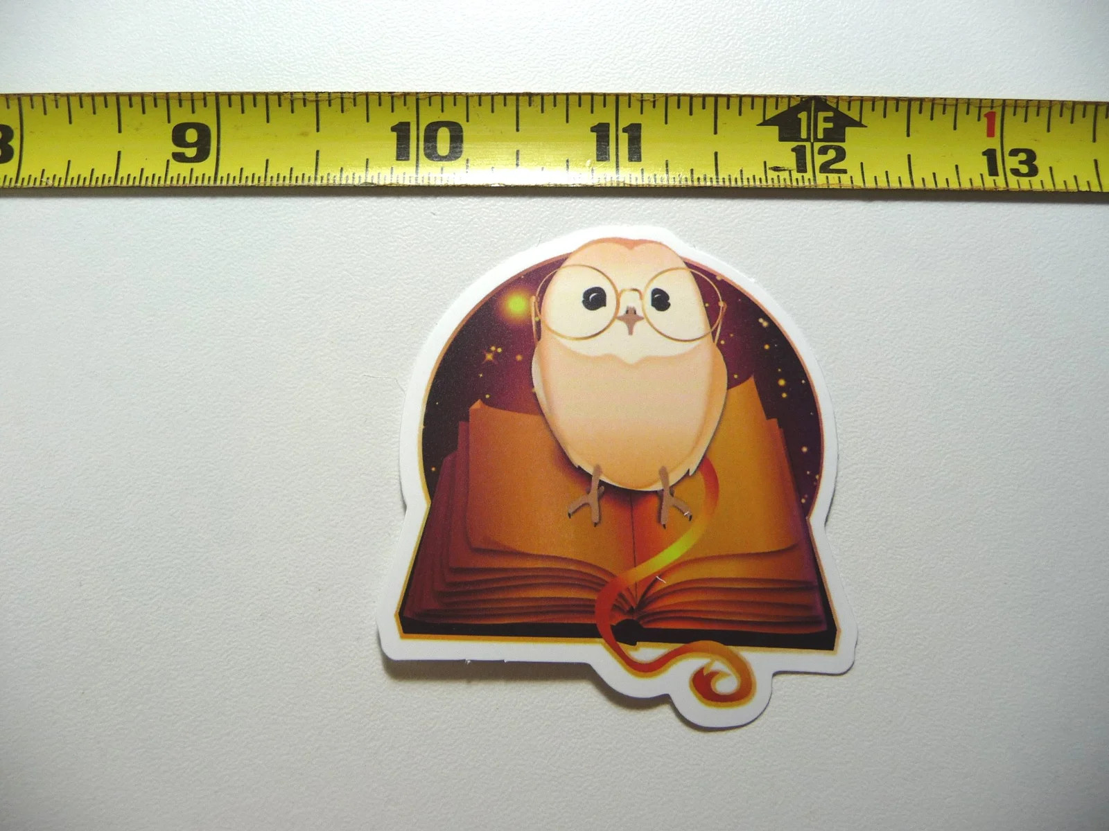 OWL ON BOOK SMALL STICKER DECAL READING NOVEL LIBRARY STORY FUNNY