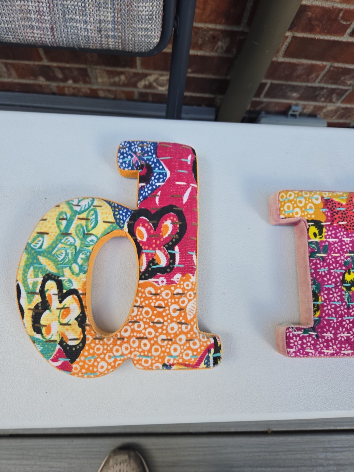 Anthropologie Fabric-Wrapped Letters « DREAM » – Vibrant Boho Pattern EUC