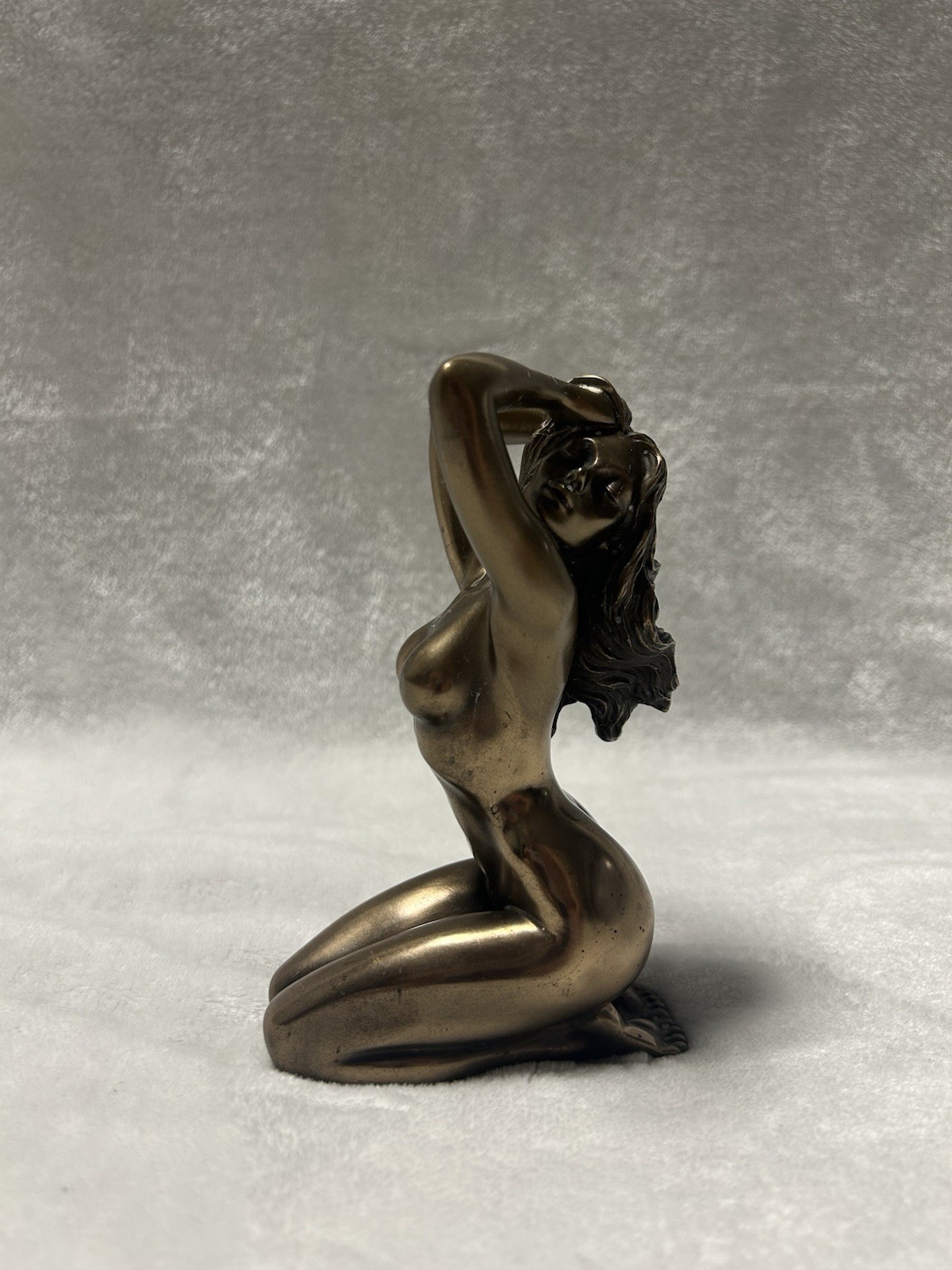 Small Artistic Female Sculpture Statue brown Bronze Finish Resin Figurine