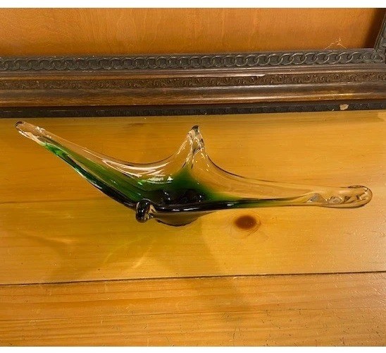 Vintage Mid Century Modern Green Art Glass Winged Centerpiece Bowl 14.5 Inch