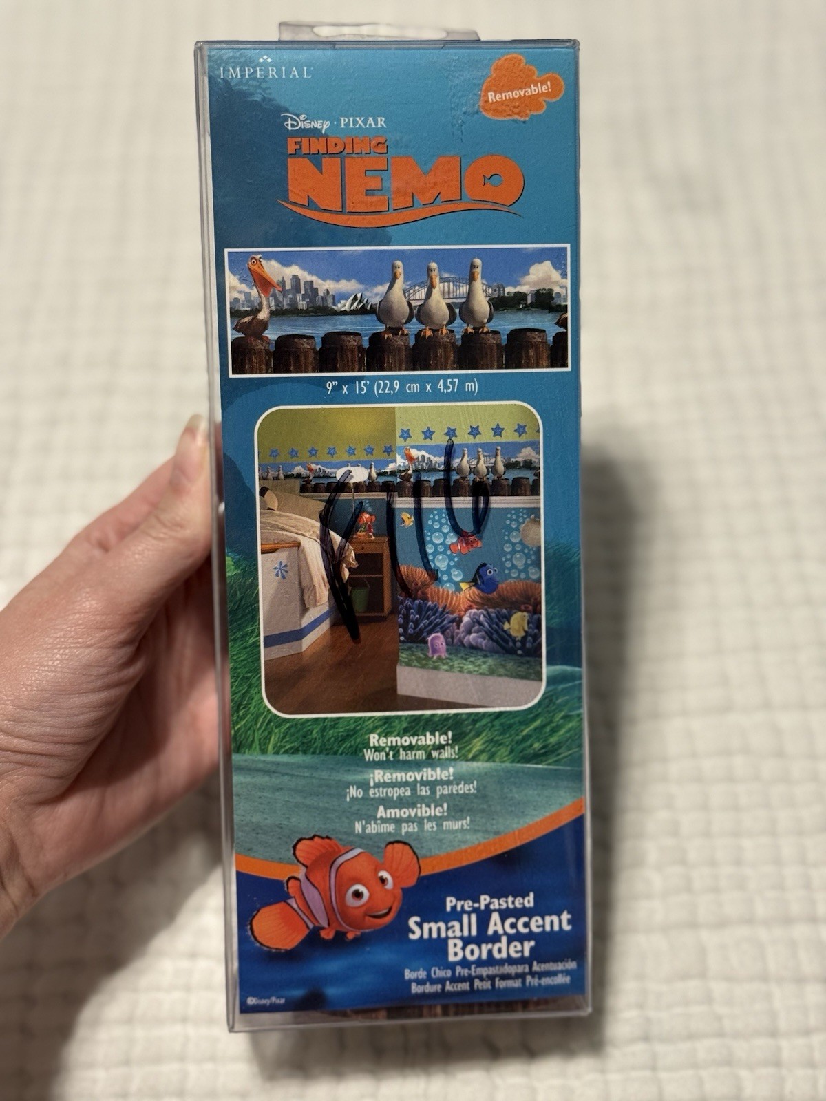Finding Nemo VTG Self-Stick Wall Border 9&Prime; x 15&prime; Nursery Kids Room- NEW
