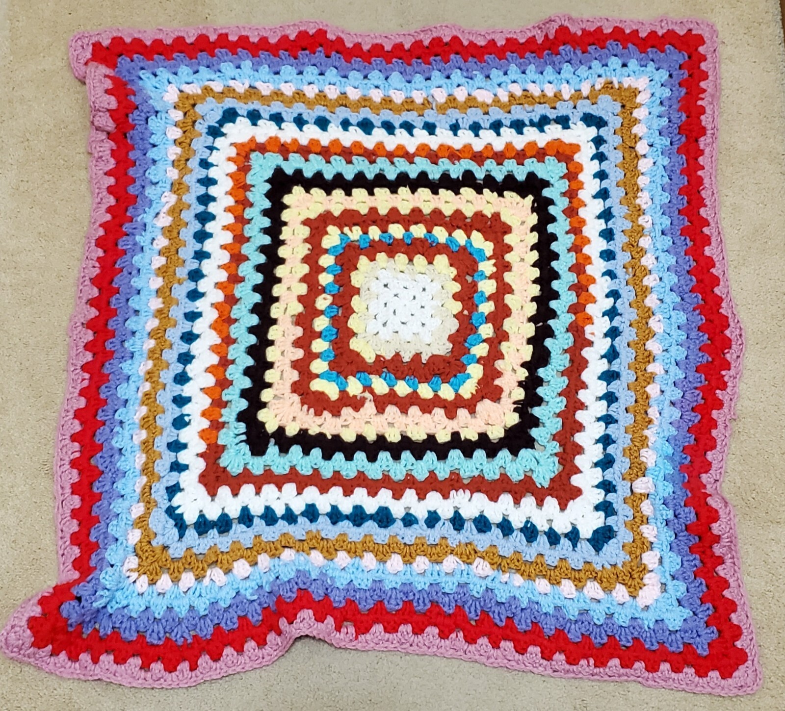 LIN1 VTG Handmade 30×30 Granny Square Crochet Lap Baby Blanket