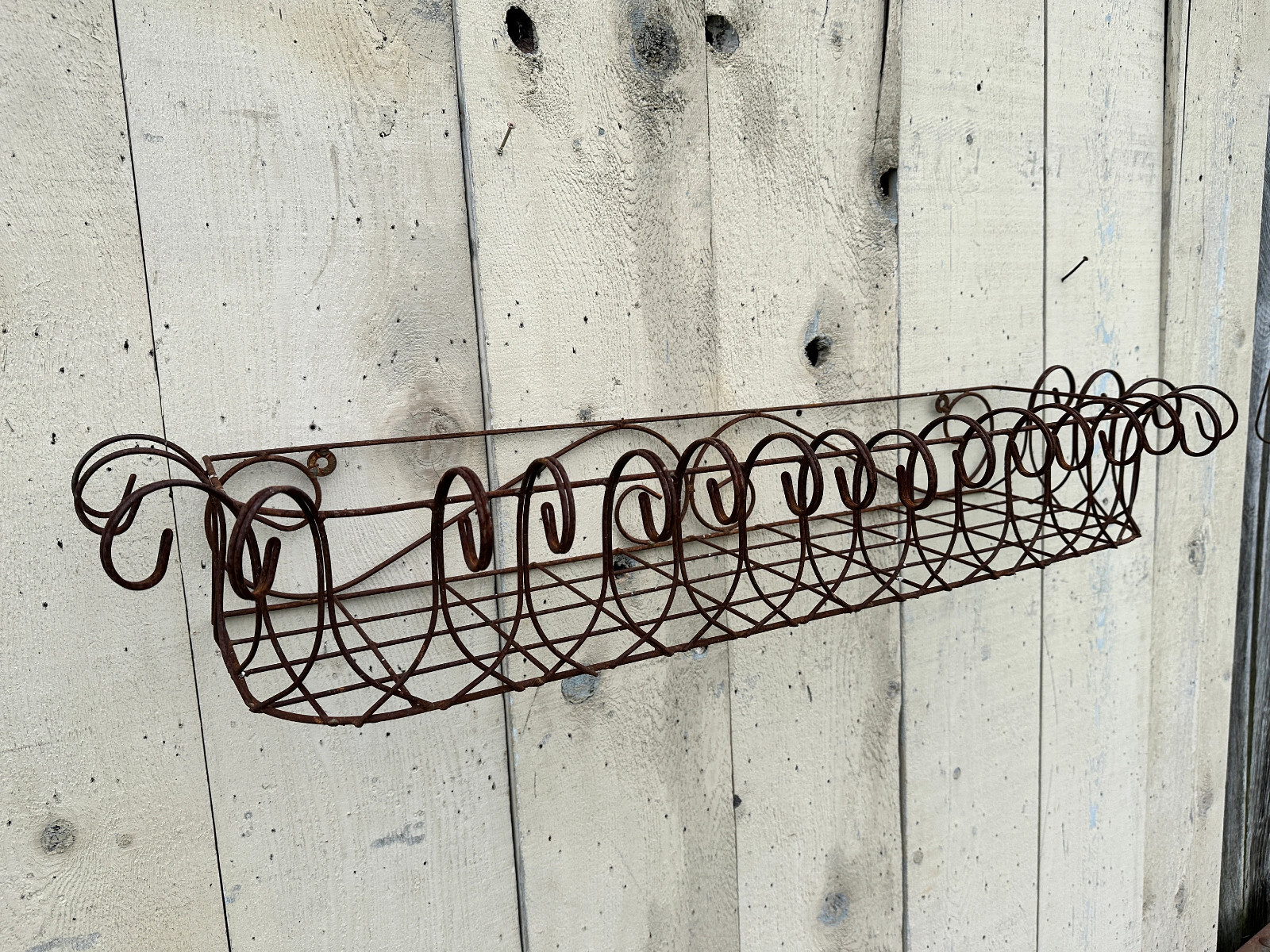 45&Prime; Window Box Wall Mount Planter – Outdoor Patio Metal Basket Wrought Iron