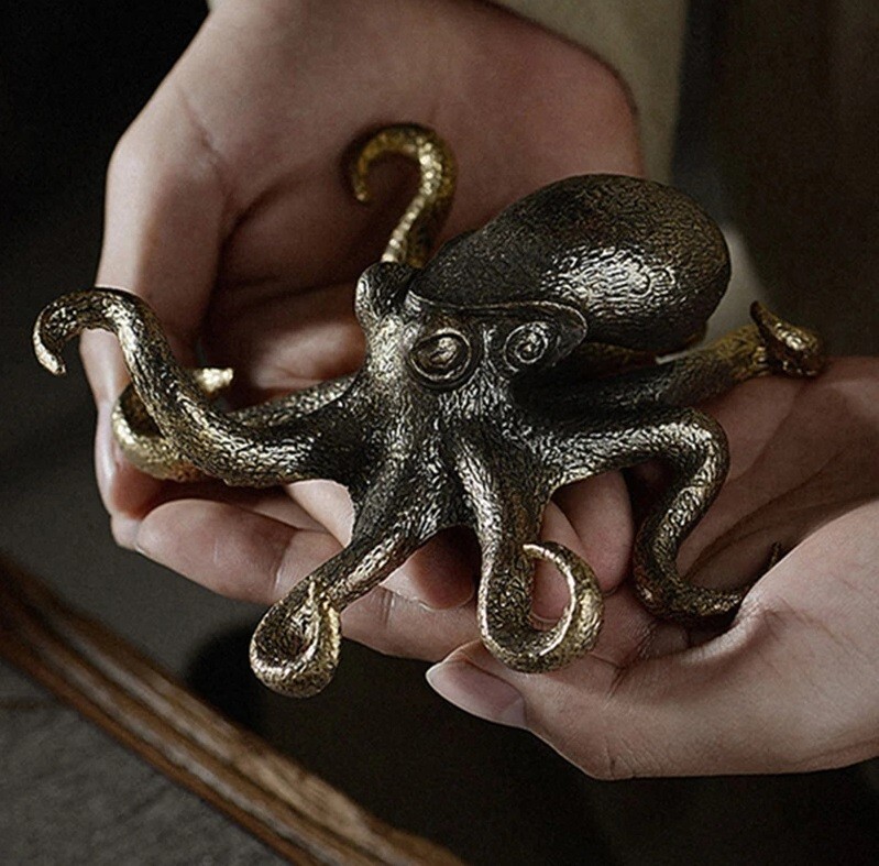 Brass Big Octopus Animal Statue Small Sculpture Tabletop Figurine Home Decor