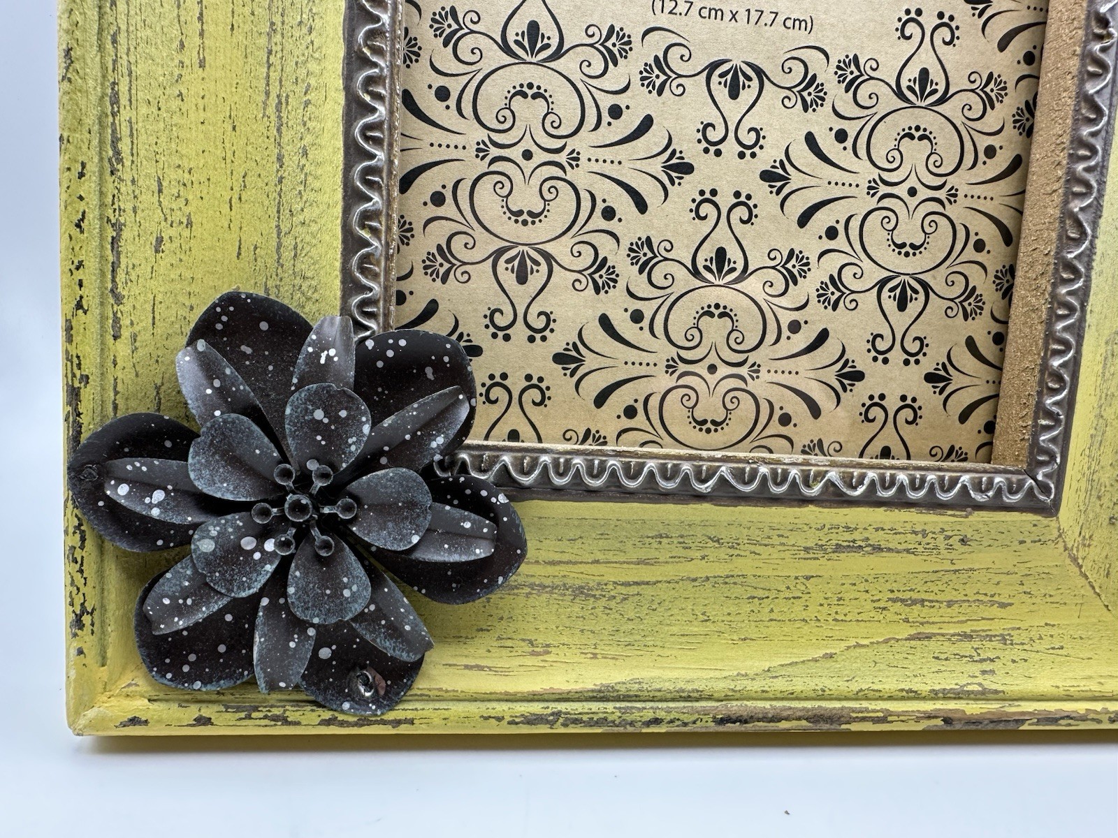 Pier 1 Imports Picture Frame Wood Yellow Distressed Flower Fits 5×7 Cottagecore