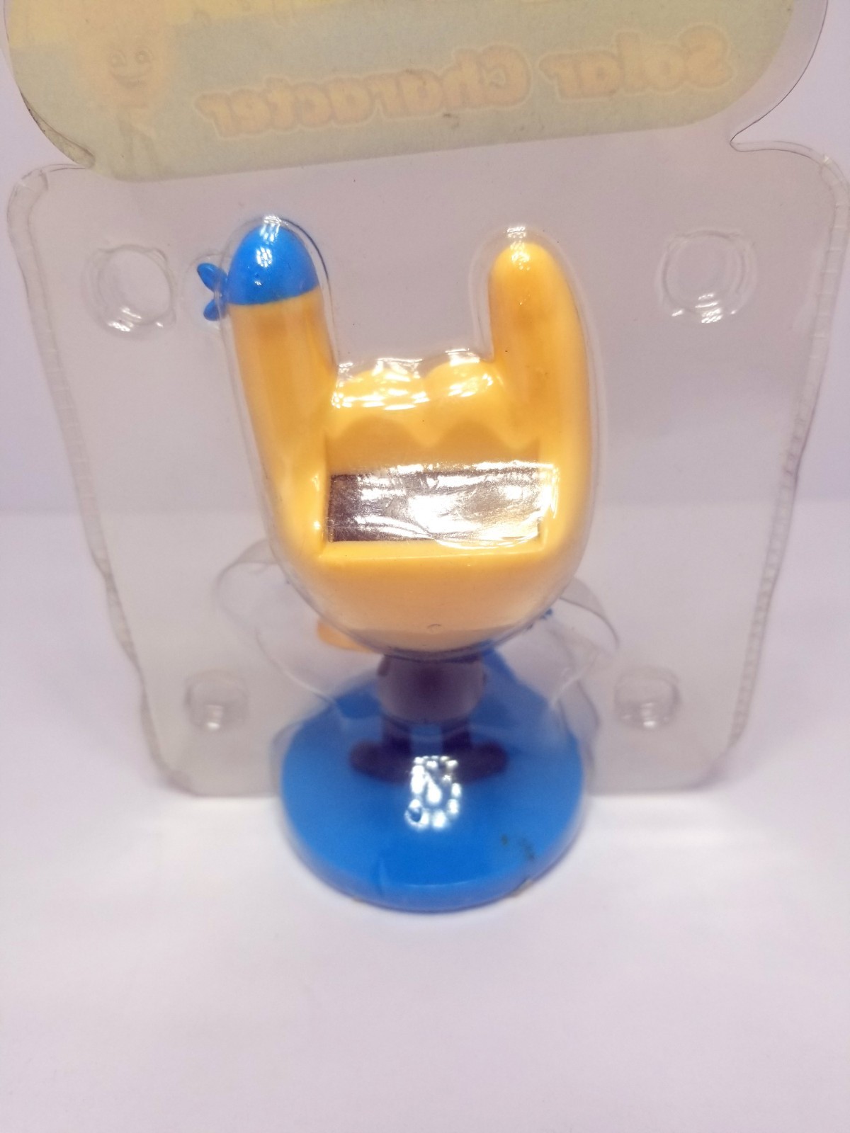Solar Dancing Toys Flip Flap Flowers Bugs Animals Bobble Toy Solar Dancer