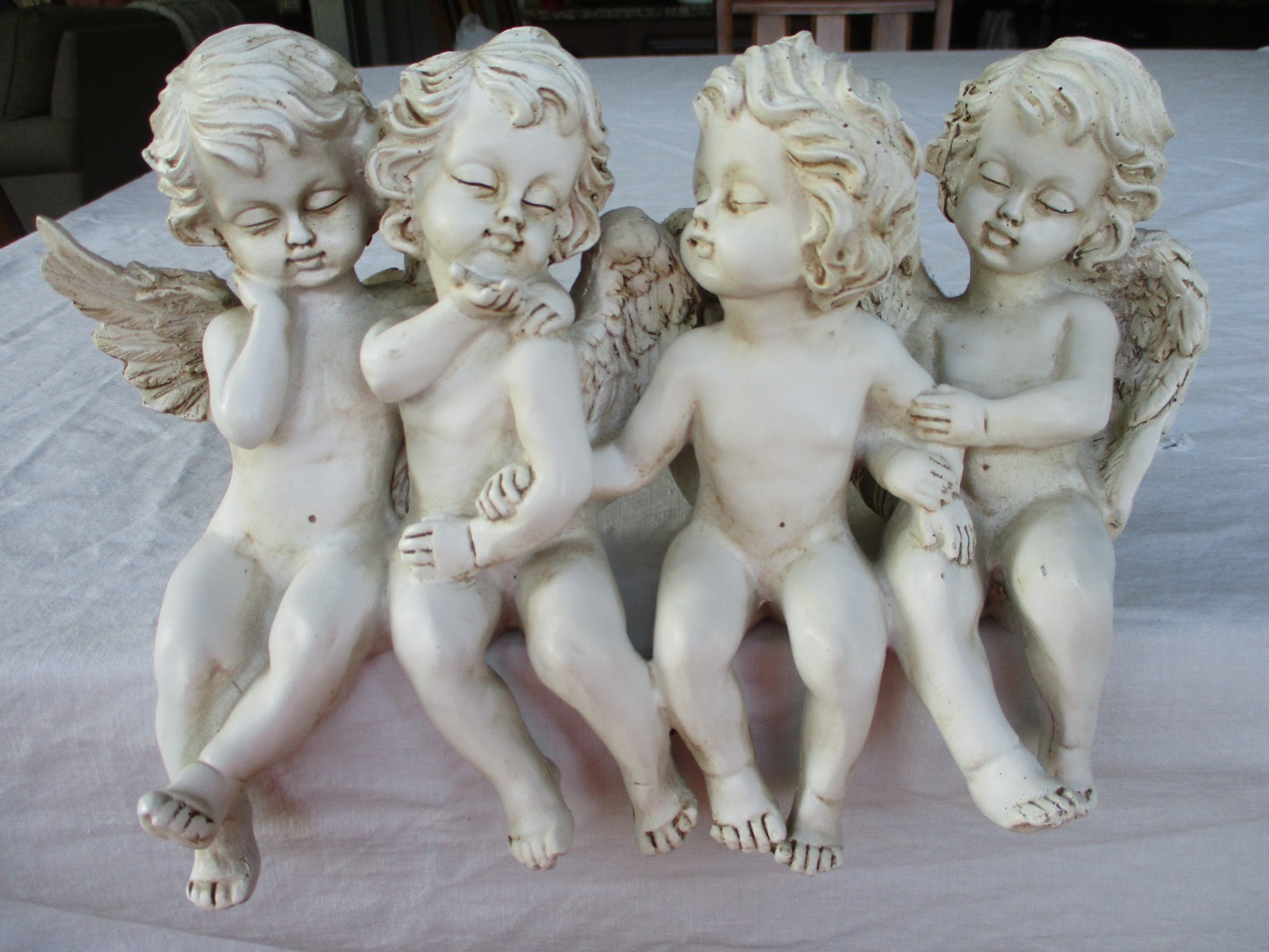 Vintage 4 Angel Cherubs 11&Prime; x 7&Prime; Resin Shelf Sitter Mantle Decor 1990&rsquo;s