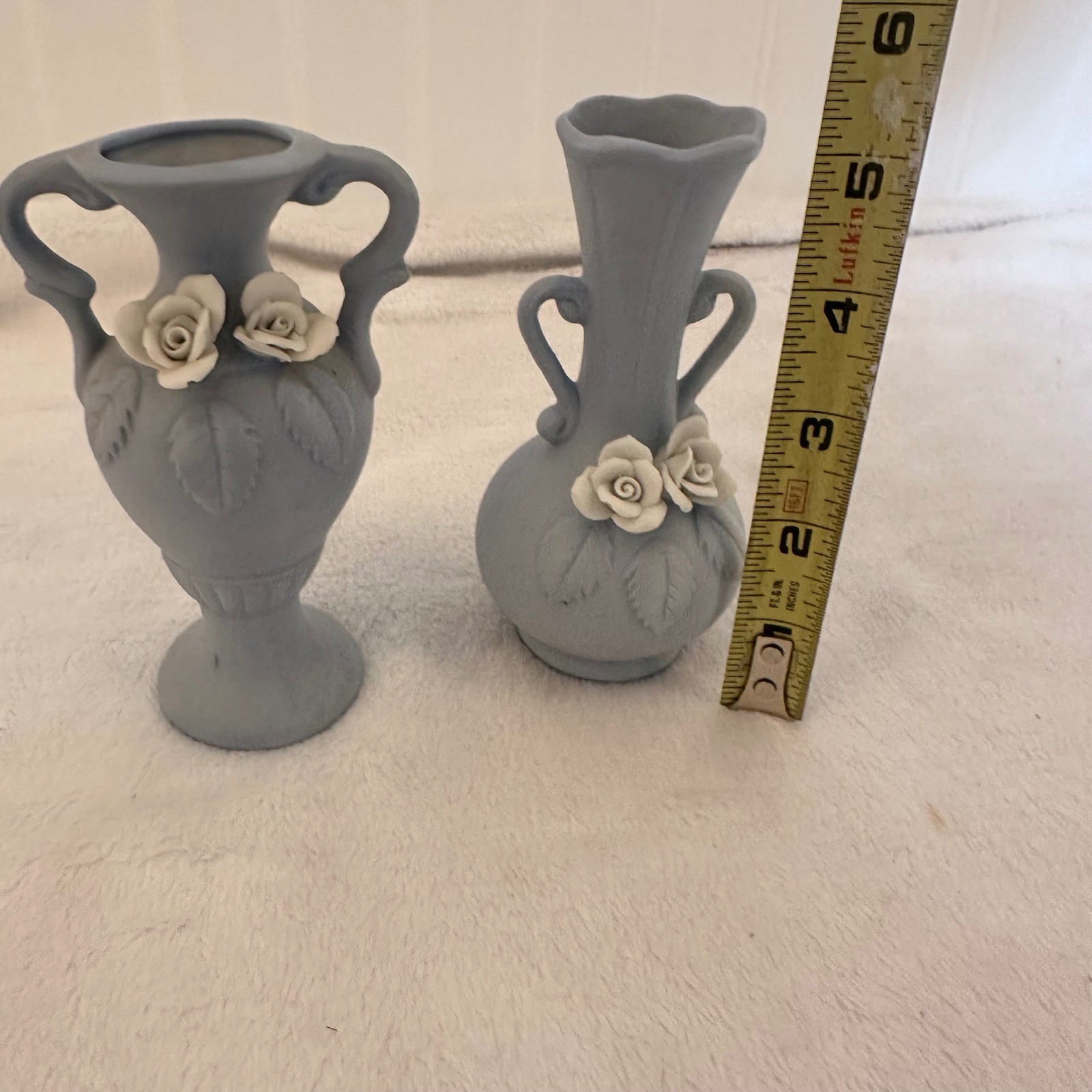 Flambro Bud Vase St Blue Good Matte Rose Detail Ceramic Decor Chip Rose Leaf Vtg