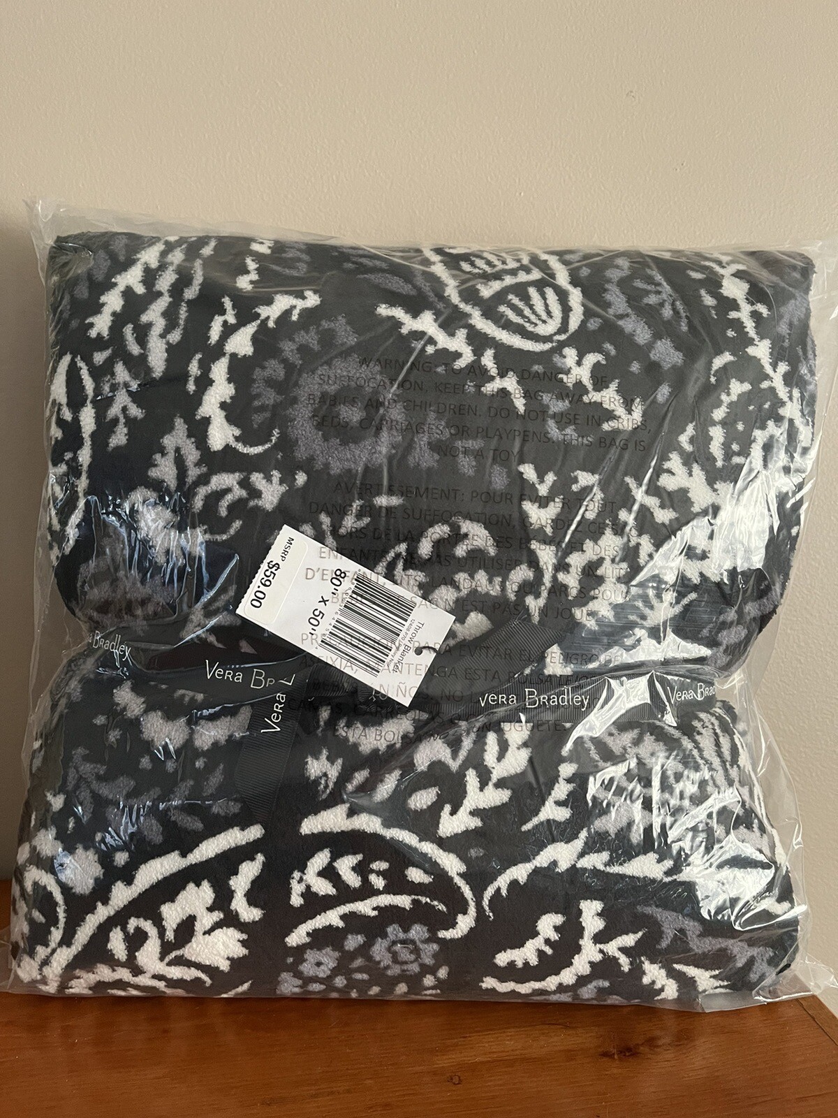 Vera Bradley Fleece Throw Blanket Paisley Noir 80”x50” Brand New