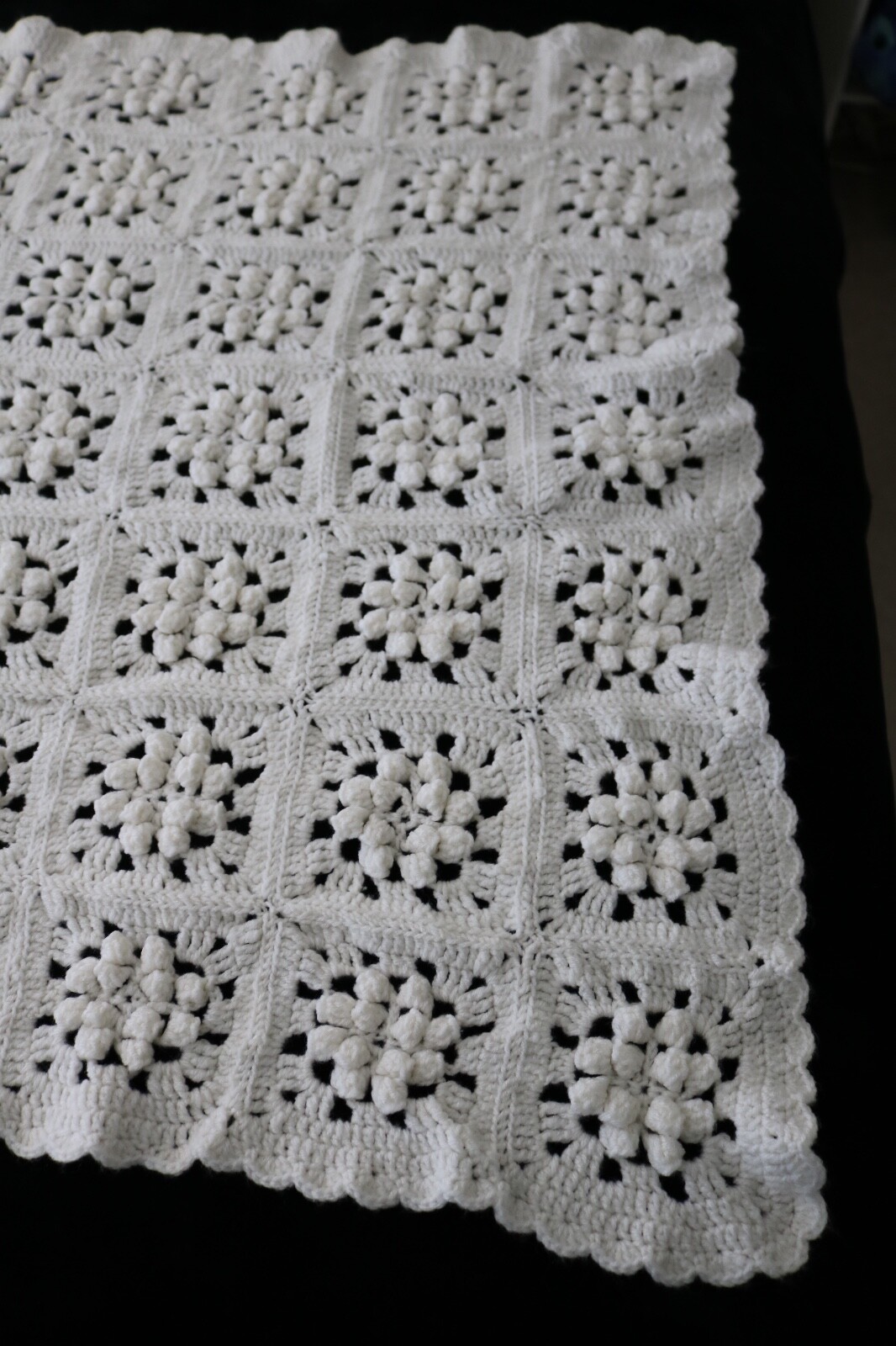 Baby Granny Squares Afghan Hand Crocheted Soft White Cream Popcorn Stitches EUC