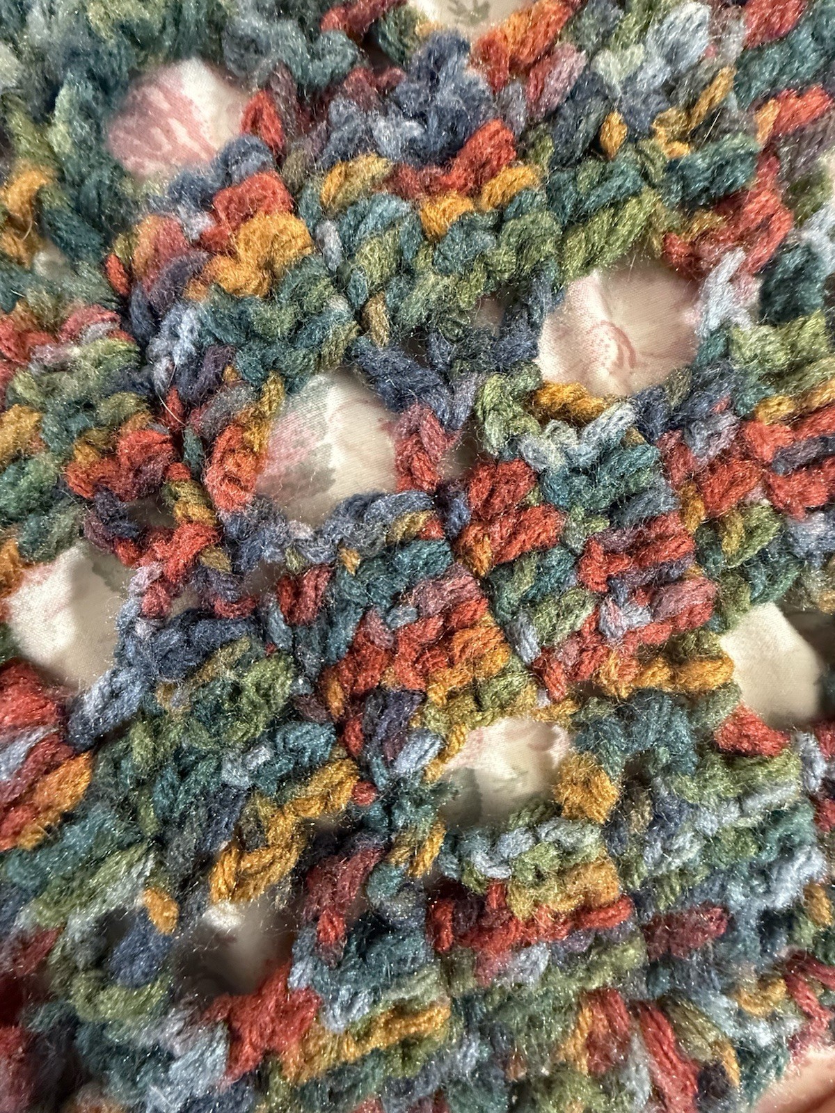 Handmade Crochet Chunky Knit Sofa Throw Blanket Multicolor 61” x 44” (sg4)