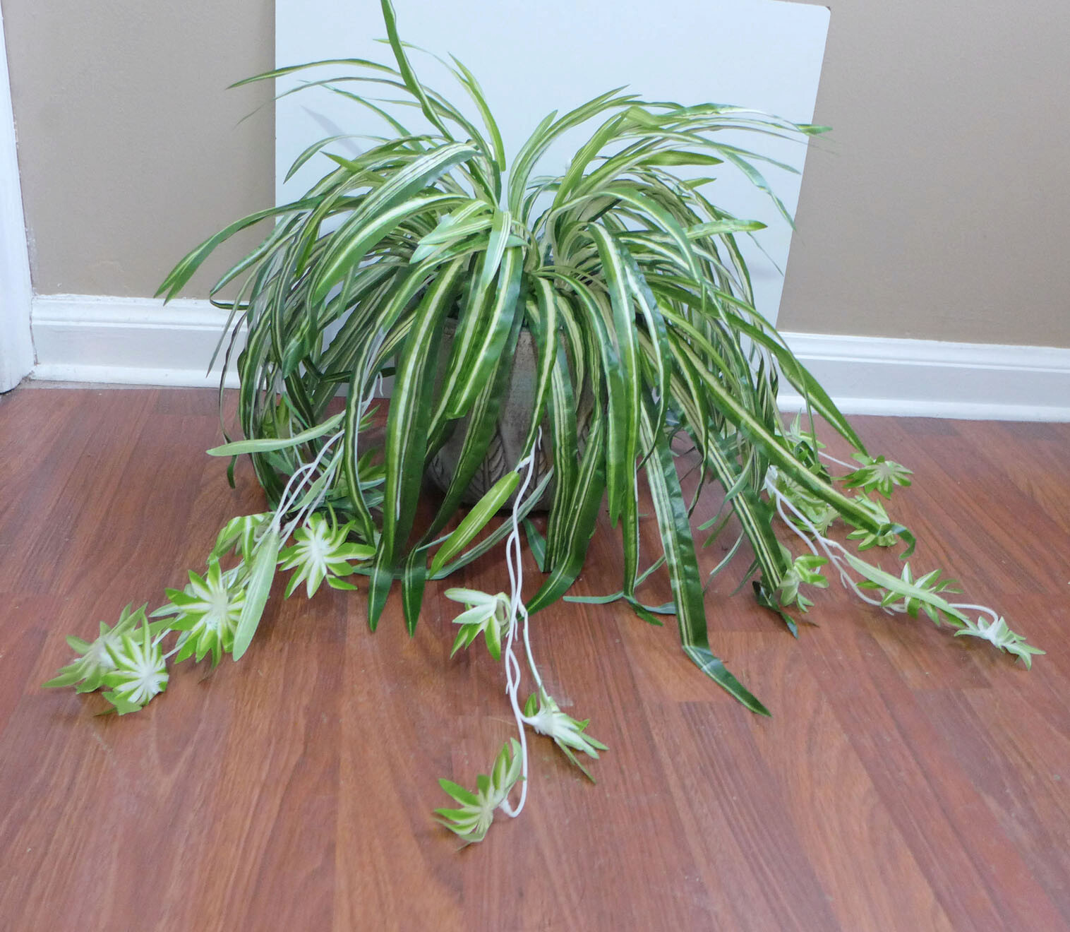2 Bunches Artificial Plant Chlorophytum Vine Bush Spider Hanging Home Decor