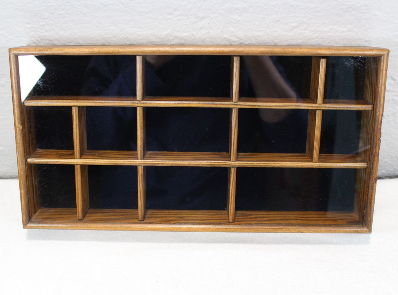 Vtg Tannery Lane Trinket Curio Glass Front Wooden Miniature Wall Display 14x7x2