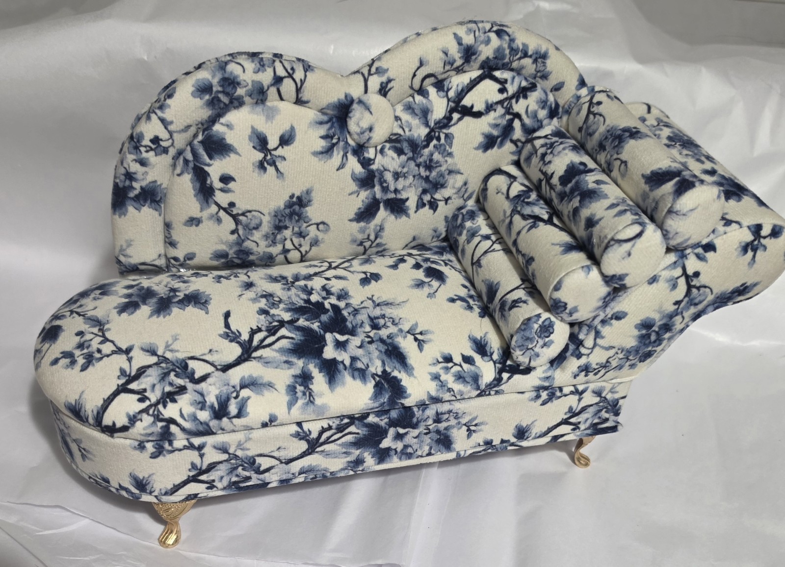 Blue Floral Toile Miniature Chaise Lounge Jewelry Box Mirror & Ring Rolls