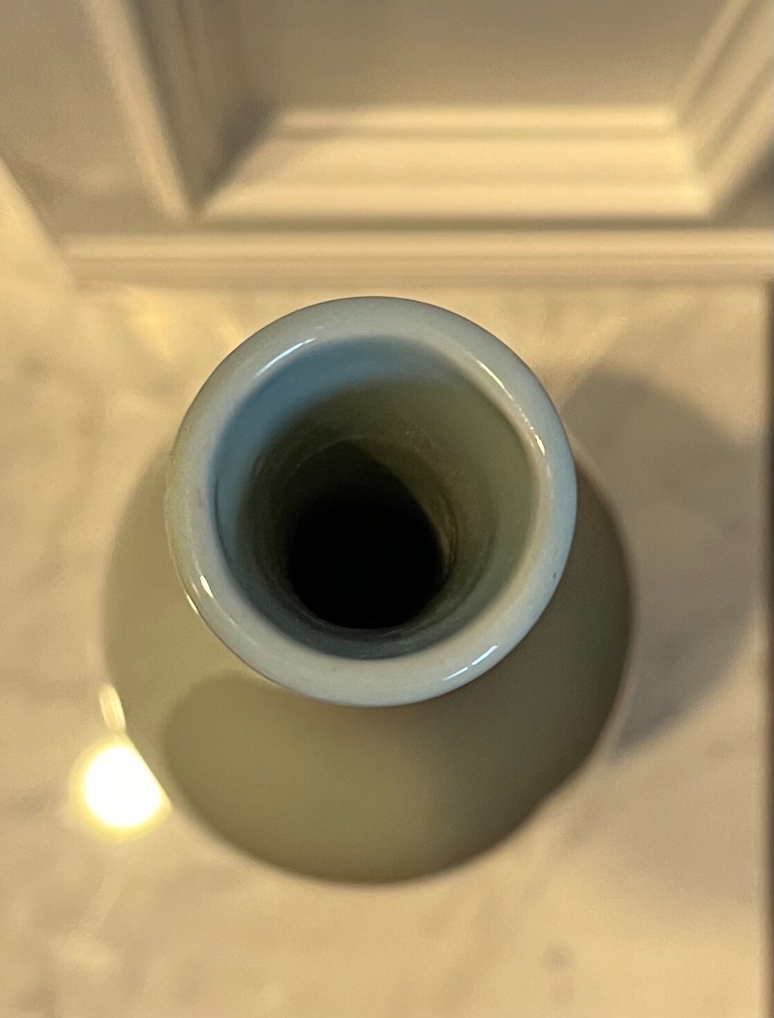 Beautiful GLOBAL VIEWS Ceramic Softly Curved Teardrop Vase – 19.5&Prime; Tall