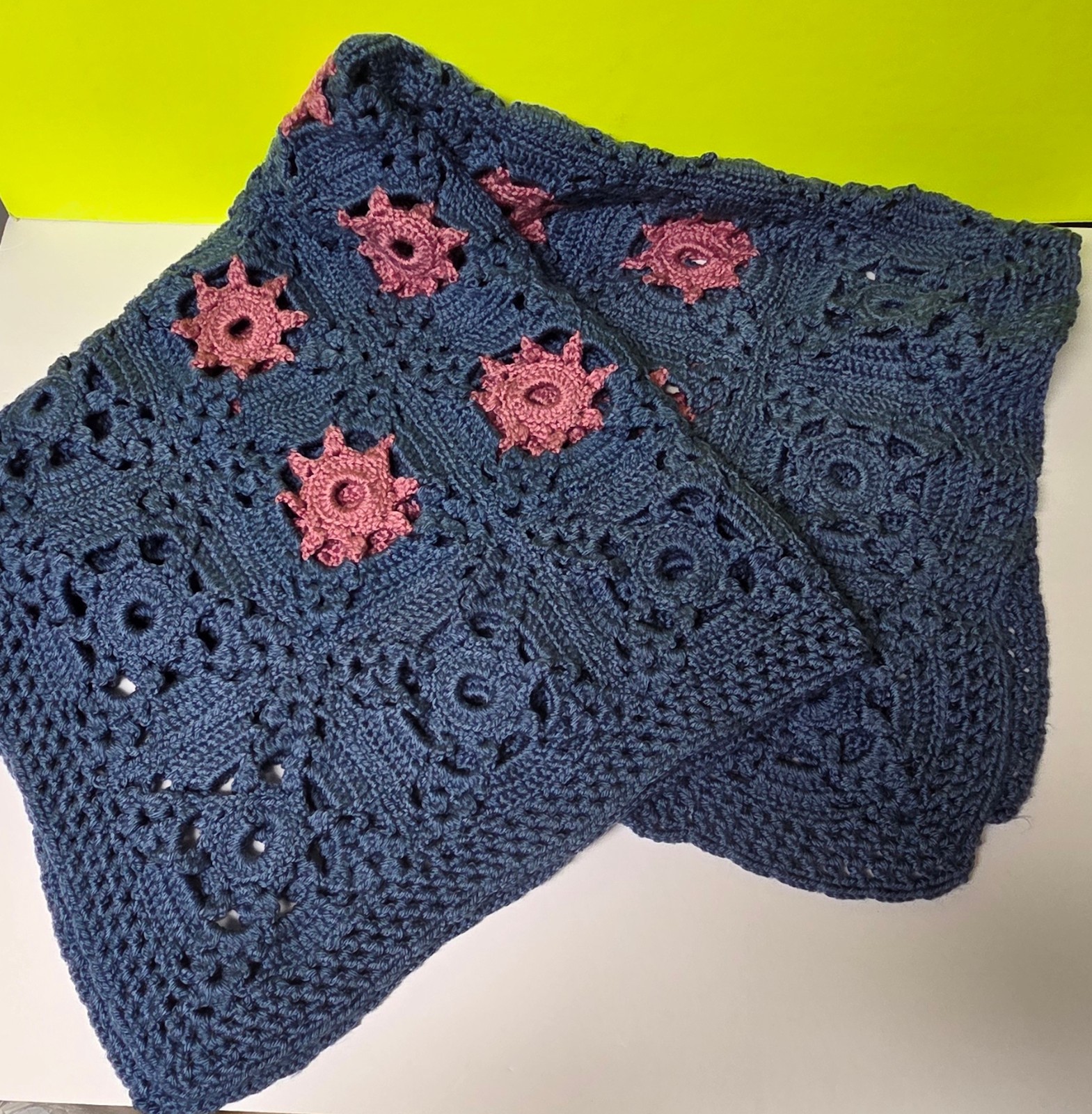 Beautiful Granny Square Hand Crochet Afghan Throw Lap Blanket