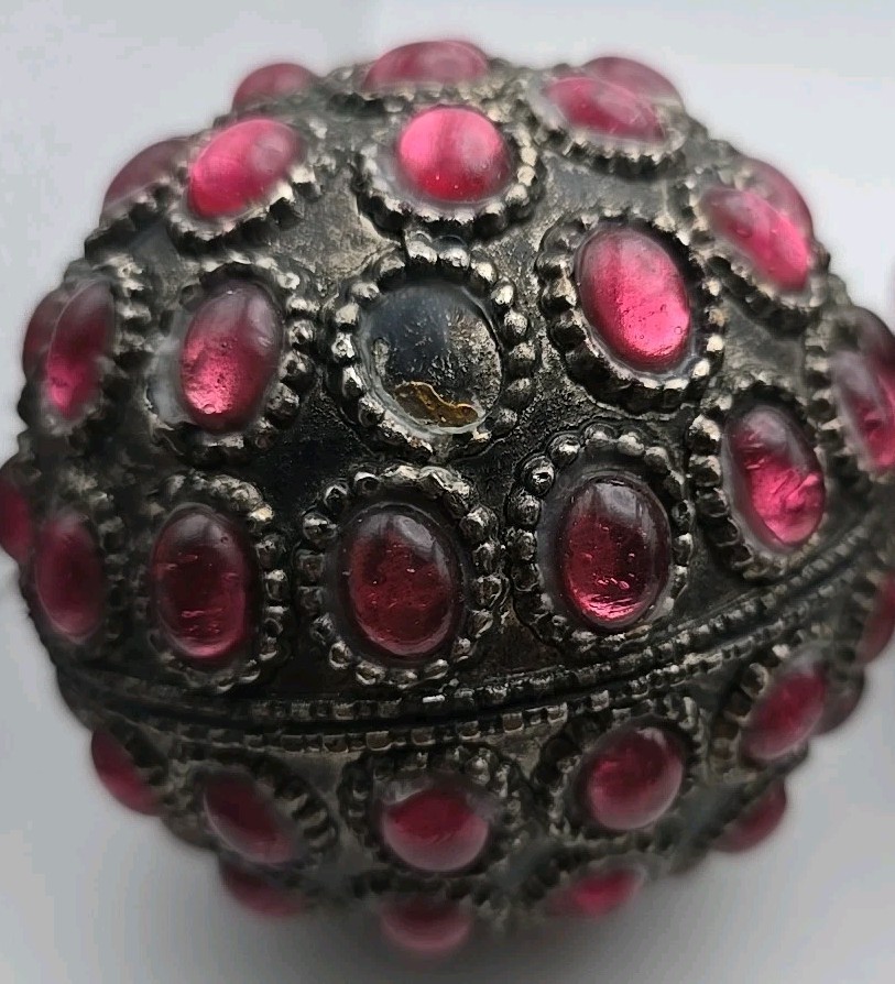 Vintage Bronze Metal Carpet Balls with Red Accent Some Missing. 2 -4&Prime; 1-6&Prime; balls