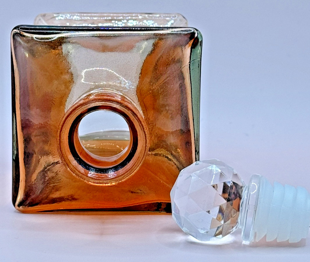 Decorative Lustrous Square Glass Bottles with Stopper, New, 5.5in x 2.25in, CUTE
