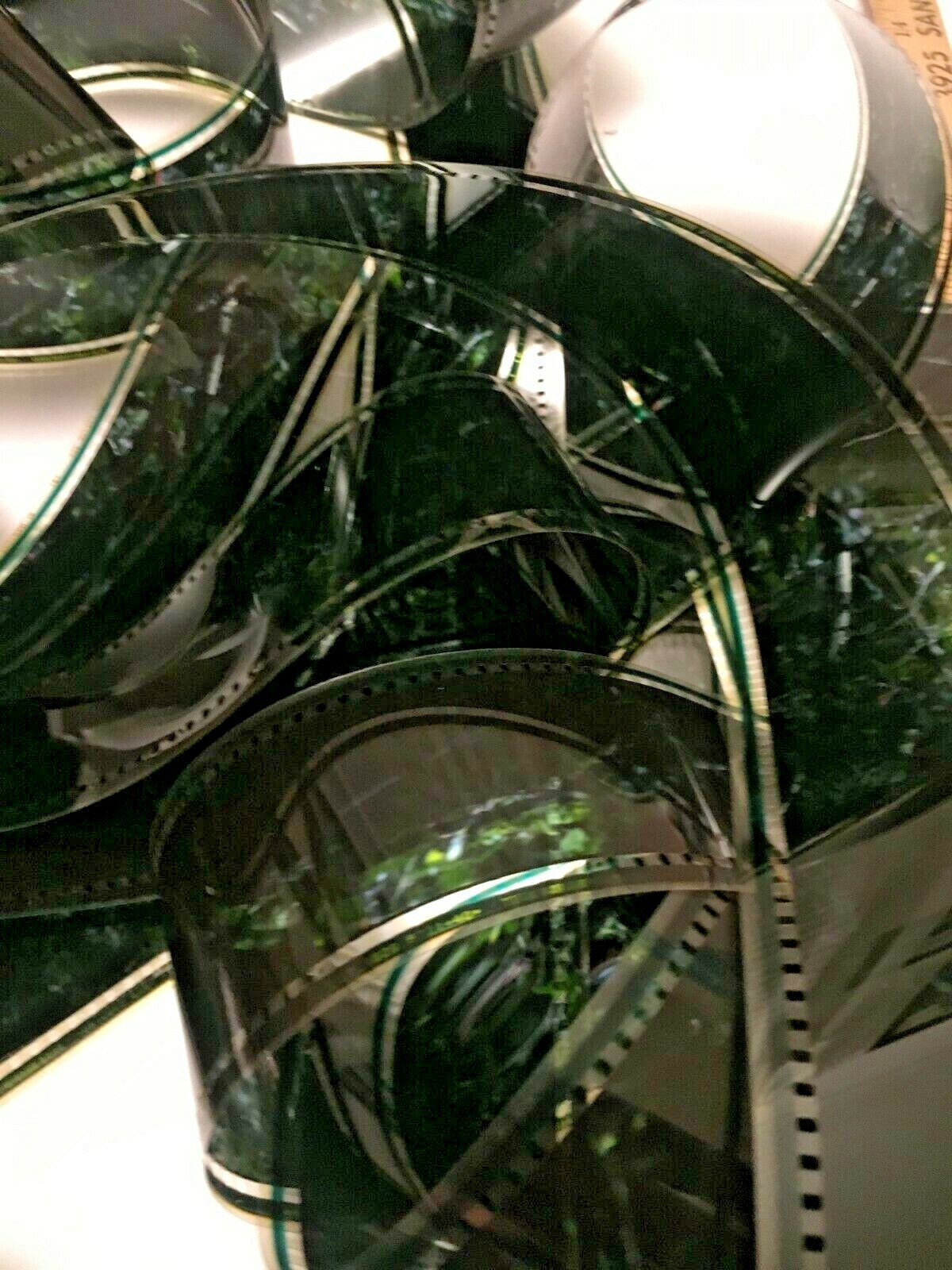 Vintage Real 70mm Movie Film 25ft Art Deco Theater Reel Decor Old/Party not 35mm