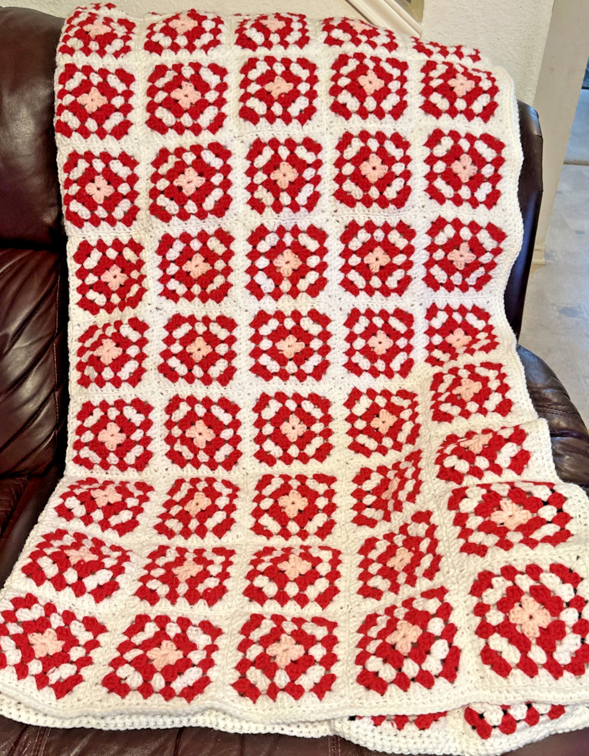 Vintage Handmade Crocheted Afghan Throw Blanket Granny Squares Quilt 54&Prime;/54”