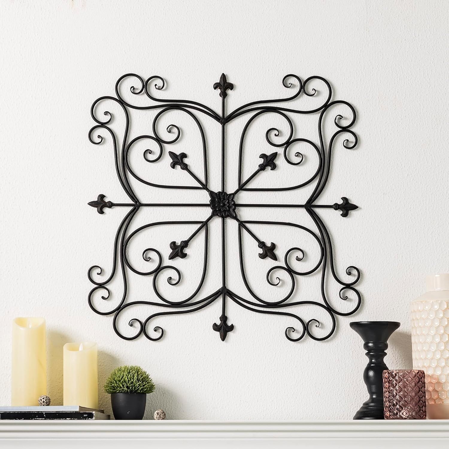 Timeless Black Metal Fleur-de-lis Wall Art – Perfect for Indoor & Outdoor Spaces