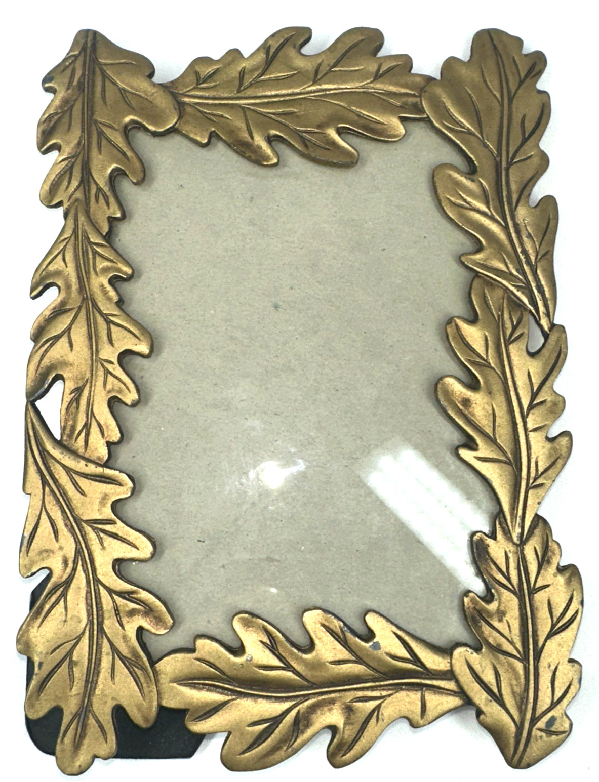 Vintage 70&rsquo;s Gold Oak Leaves 3.5in x 5in photo size Picture Frame 4.75in x 6. in