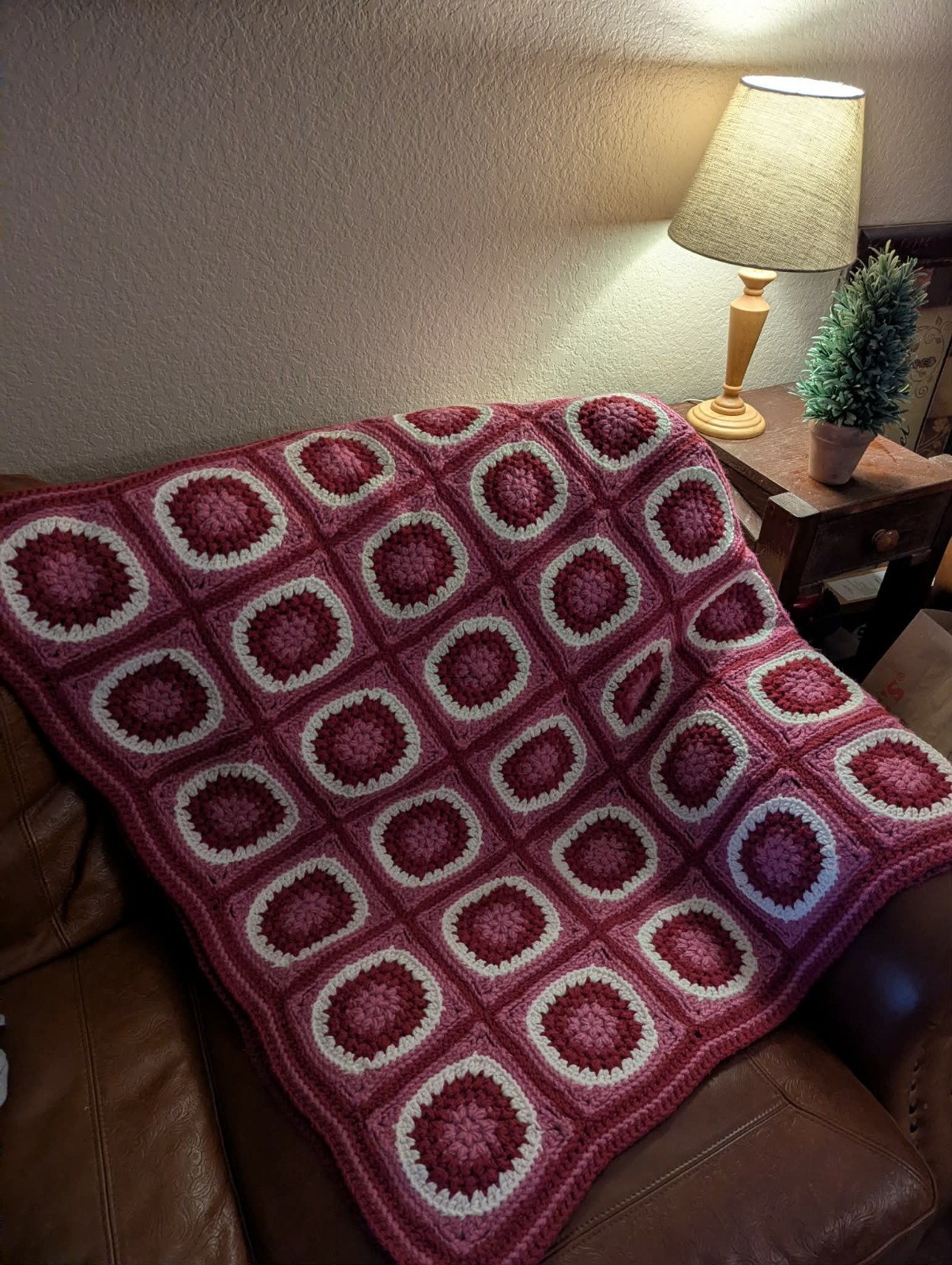 VTG Handmade Granny Square Crochet Blanket Throw Afghan 39”x 67” Pink & White