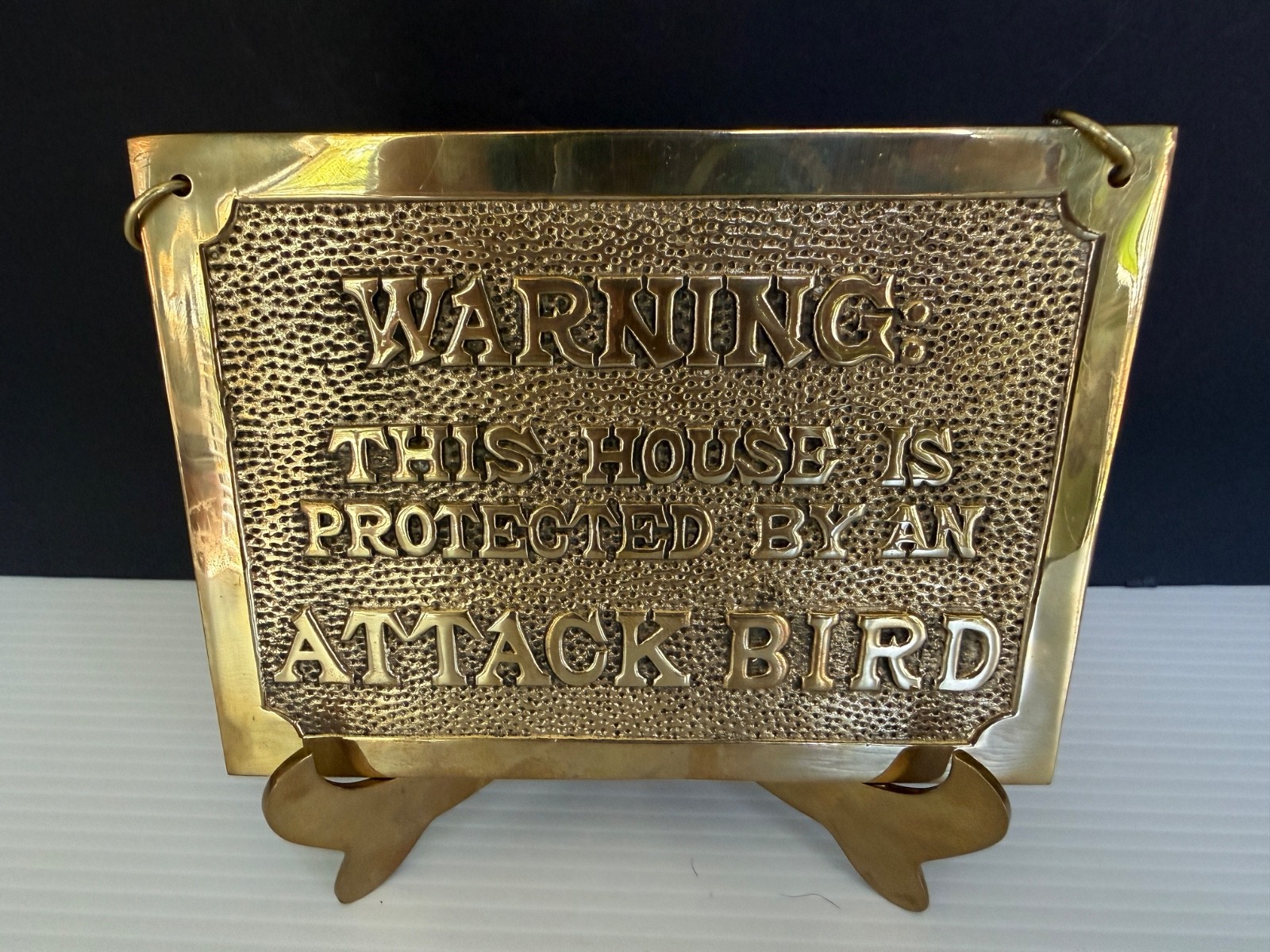 vintage solid brass wall plaque « Warning, this house protected by attack bird »