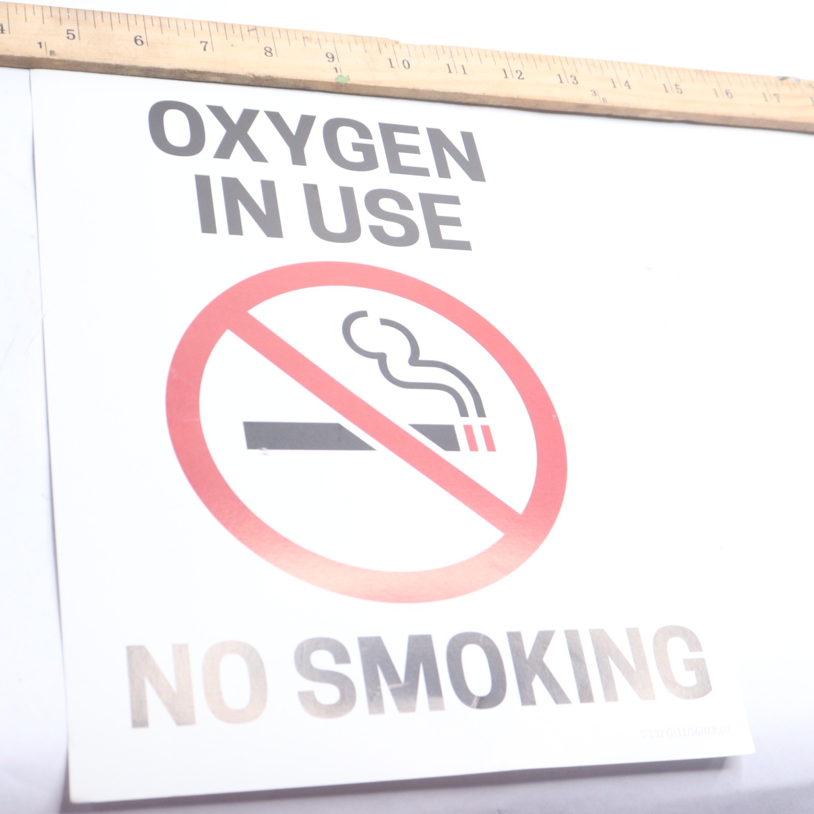 Oxygen In Use No Smoking Sign Cardboard 8-1/2&Prime; X 11&Prime; S-132-G